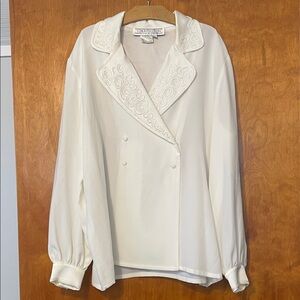 Starlington White Embroidered Women's blouse size 8